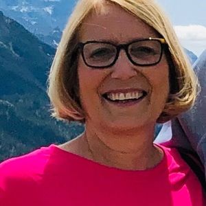 Meet your Posher, Cindy